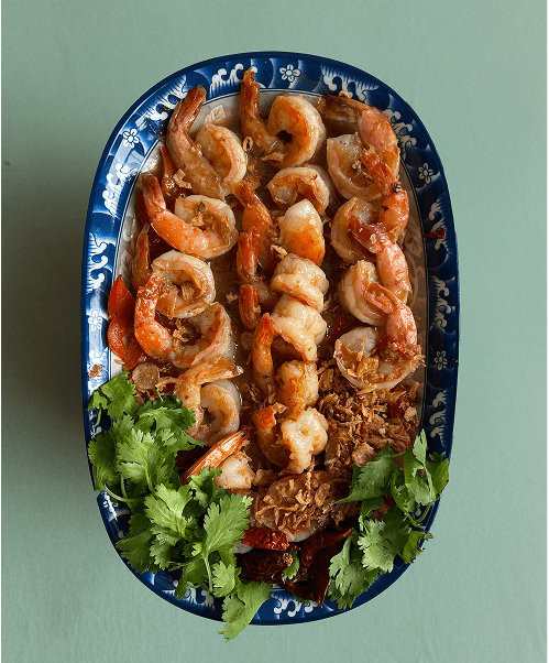 Shrimp skewers with vegetables